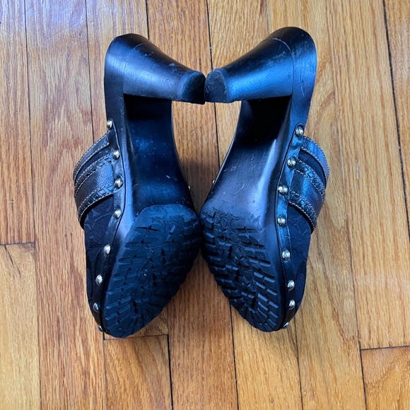 Coach Sable Mules - Picture 9 of 11